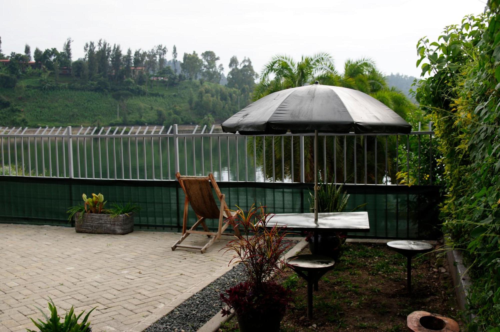 Spa Shallum Kibuye Екстер'єр фото
