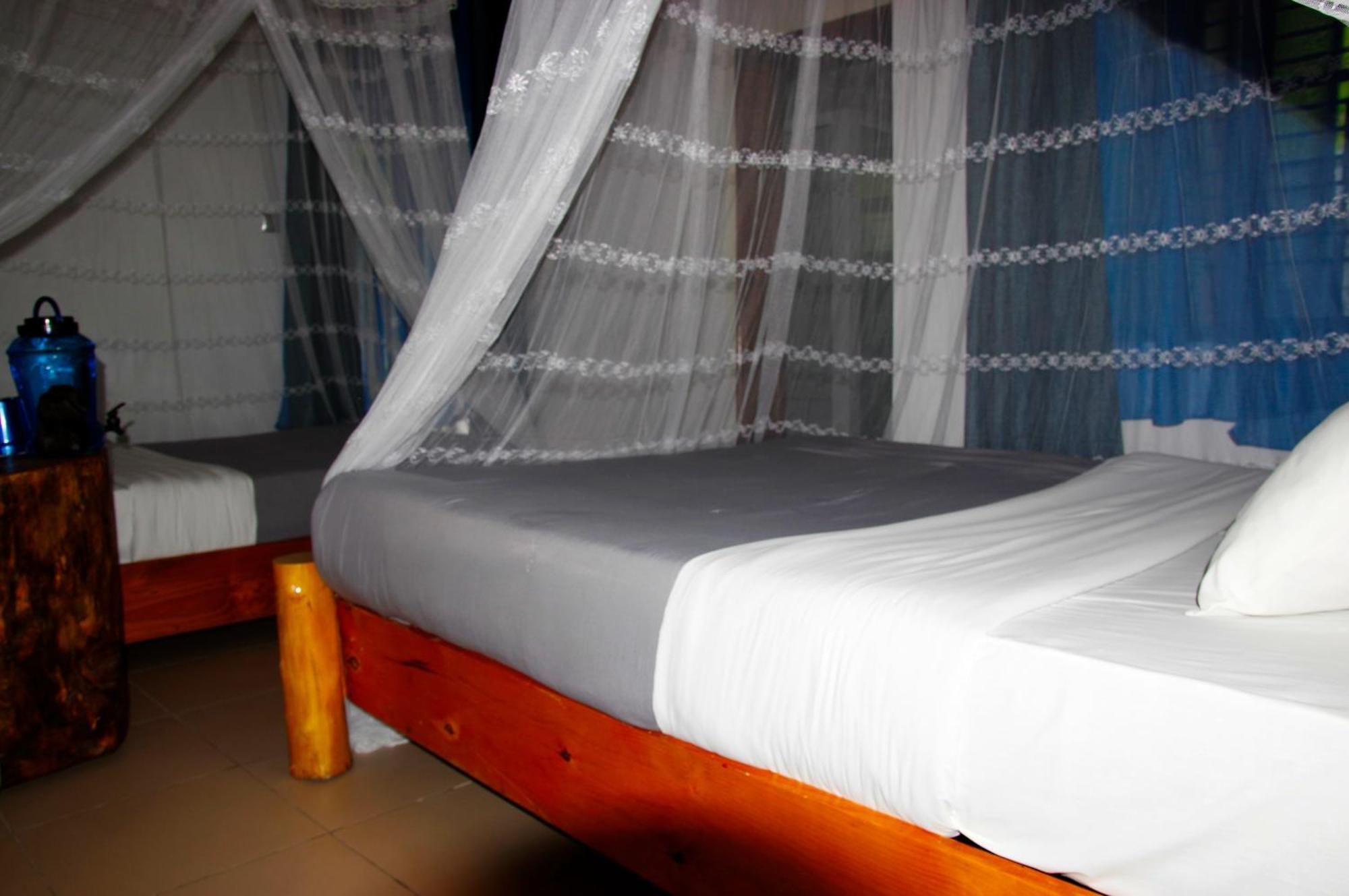 Spa Shallum Kibuye Екстер'єр фото